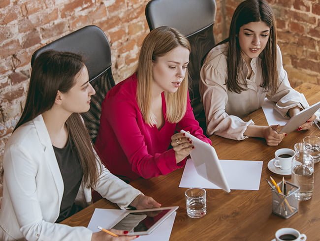 Diplomado virtual gratis Desarrollo liderazgo femenino