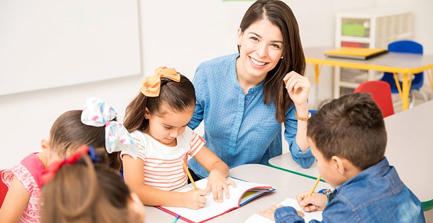 Cursos de docencia y pedagogía: convierte tu experiencia laboral